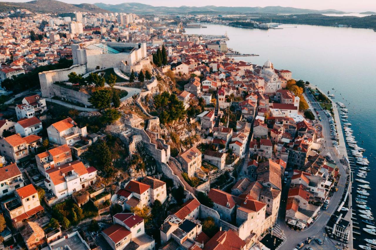 Apartments Nakic Šibenik Eksteriør bilde