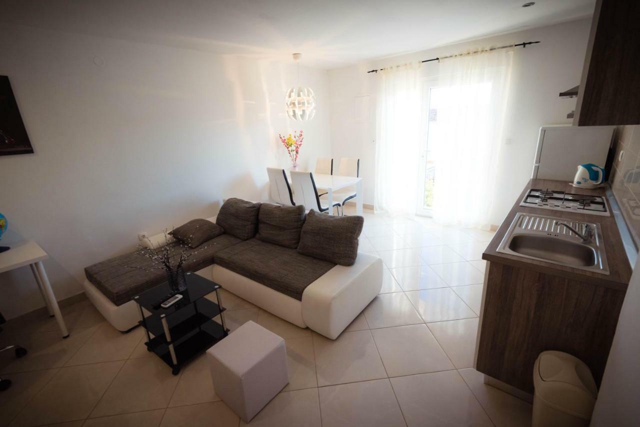 Apartments Nakic Šibenik Eksteriør bilde