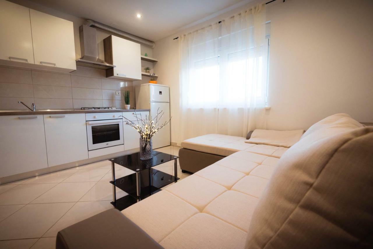 Apartments Nakic Šibenik Eksteriør bilde