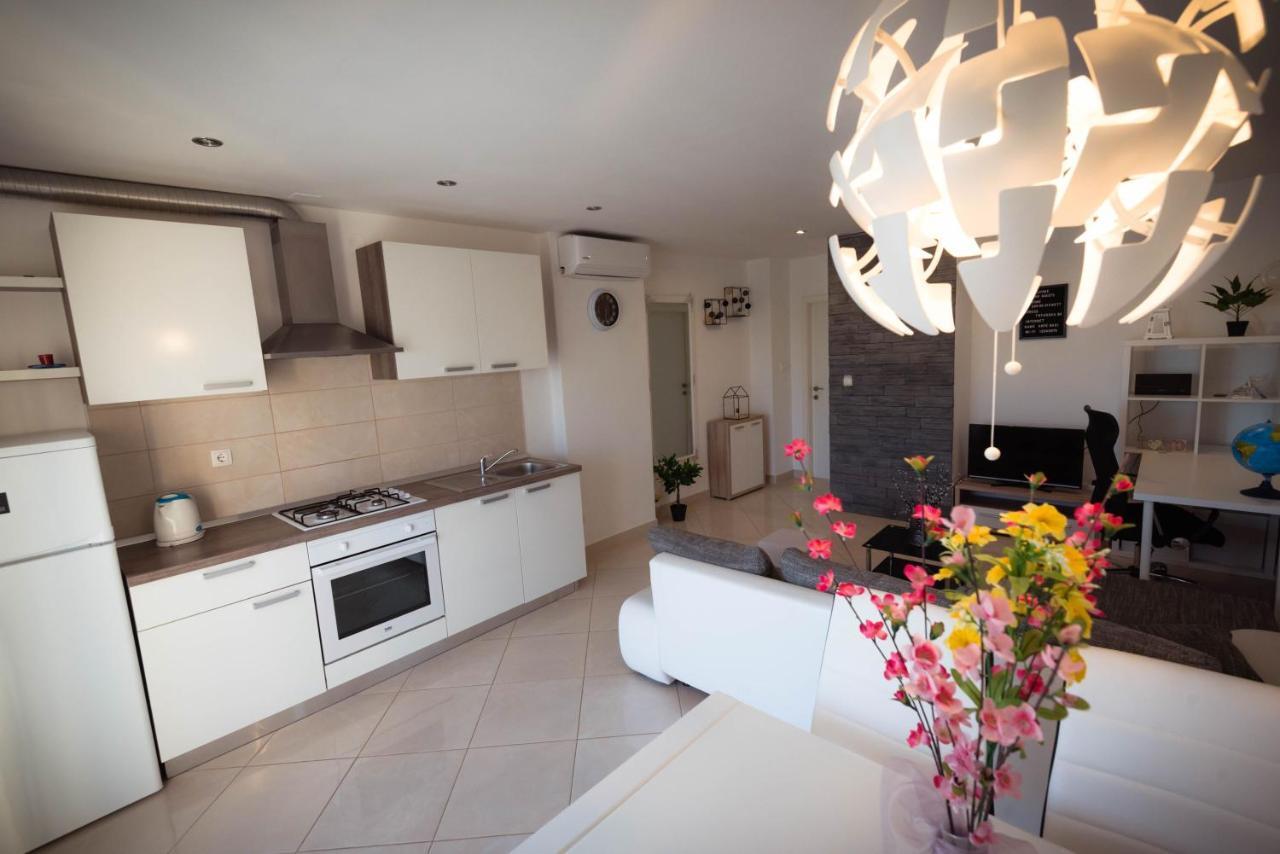 Apartments Nakic Šibenik Eksteriør bilde
