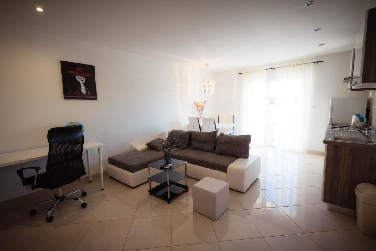 Apartments Nakic Šibenik Eksteriør bilde